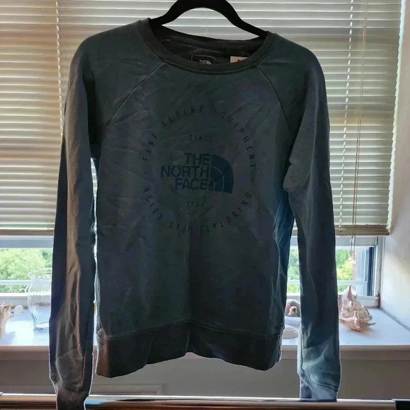 The North Face Sweaters - North Face Crew neck sweatshirt‎